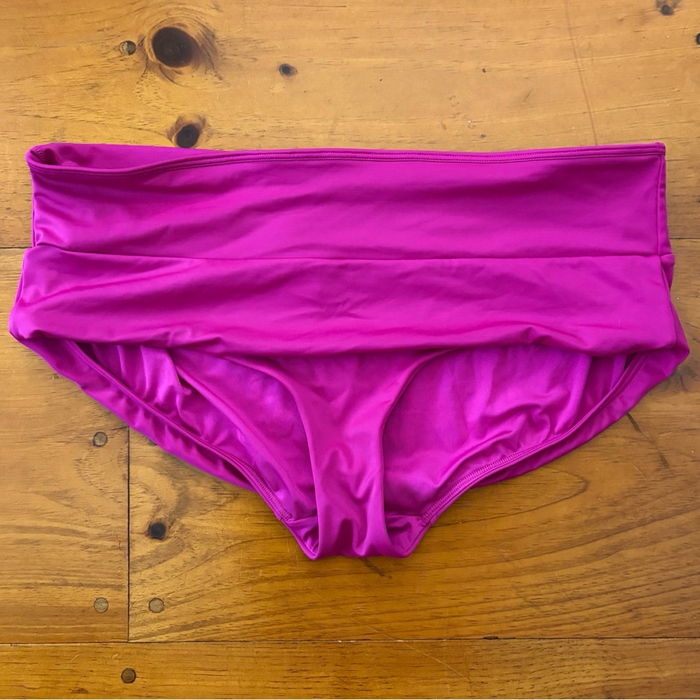 Athleta Malibu Swim Boyshort Electric Fuschia Pink Full Coverage Hidden Pocket